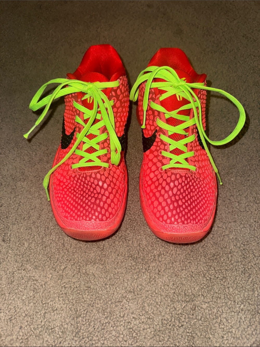 Nike Kids Coral Sneakers with Neon Green Laces